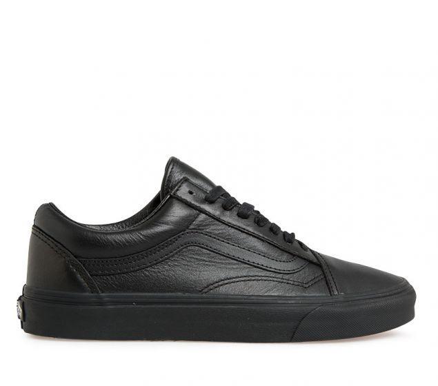 vans black work shoes