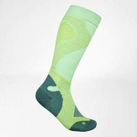 Bauerfeind - Women's Outdoor Performance Compression Socks Size Medium US Size 4.5 - 6 Euro Size 35 - 37
